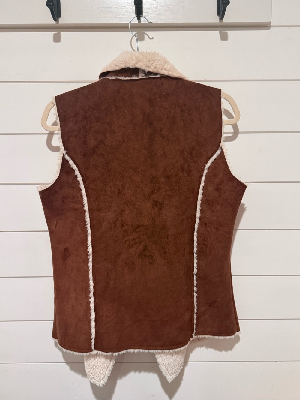 THML Brown Faux-Suede Sherpa Vest Size M - Picture 3 of 3